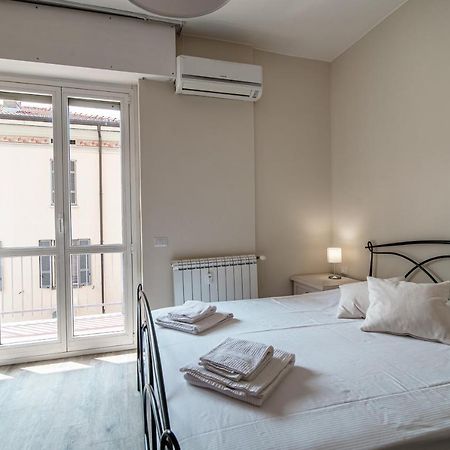 Lovely Suite With Private Parking In Côme Esterno foto