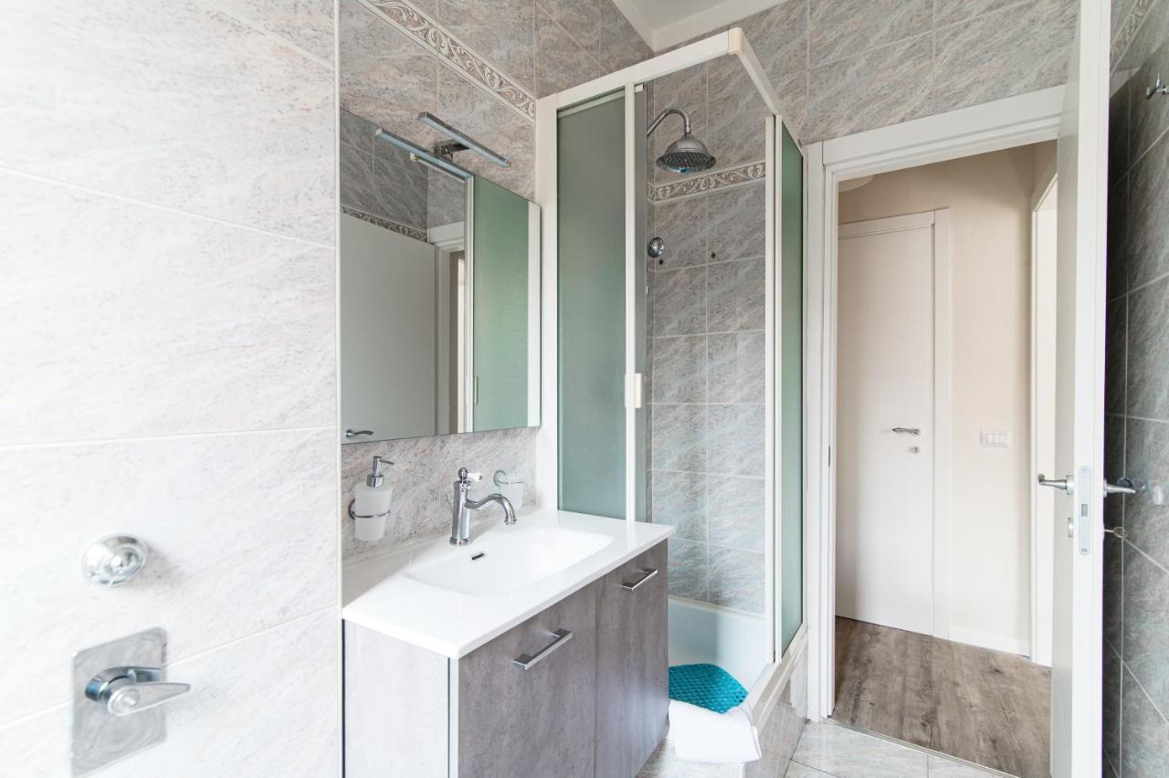 Lovely Suite With Private Parking In Côme Esterno foto