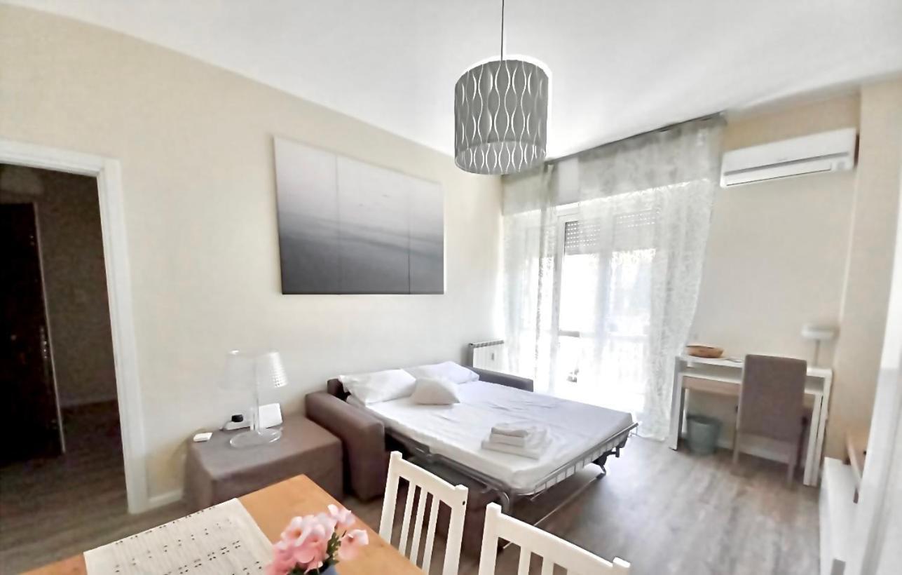 Lovely Suite With Private Parking In Côme Esterno foto